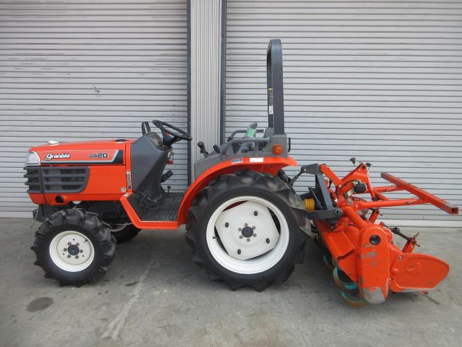 トラクター GB20 写真２