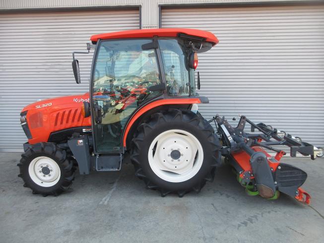 トラクター SL320HCQ 写真３