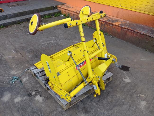 イセキ ロータリー 写真