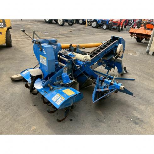 イセキ マルチ 写真