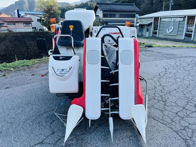 コンバイン Ee214W 写真３