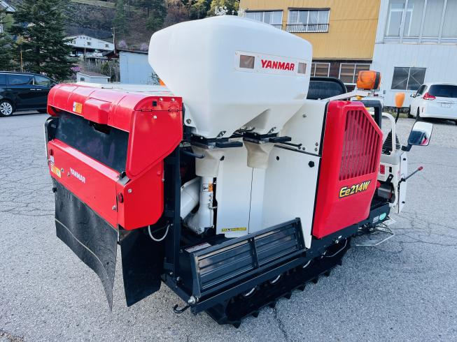 コンバイン Ee214W 写真５