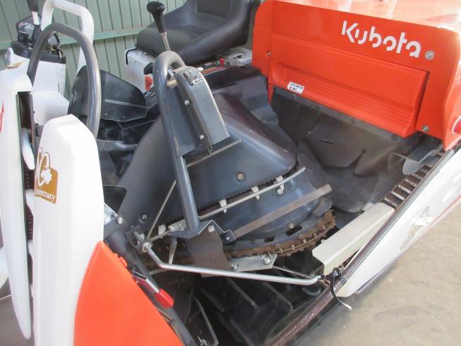 コンバイン ER213-SPW 写真７