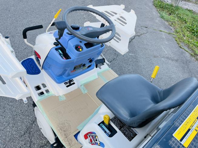 田植機 LV4 写真８