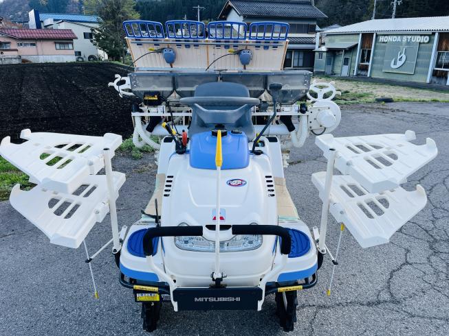 田植機 LV4 写真３