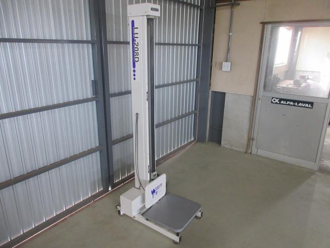 タイガーカワシマ 米袋用昇降機 写真