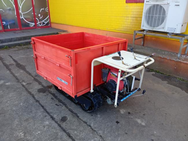 佐藤製作所 運搬機 写真