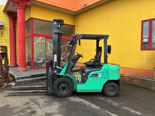 三菱 フォークリフト 写真