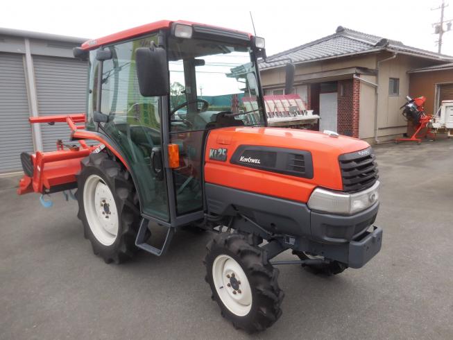 クボタ トラクター 写真