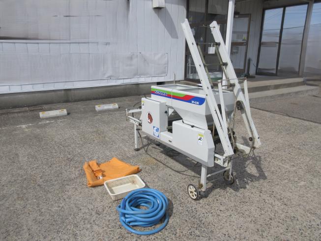 コンマ 播種機 写真
