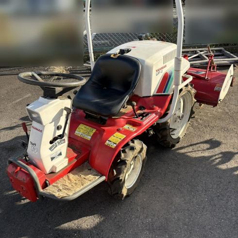 ヤンマー 乗用耕運機 写真