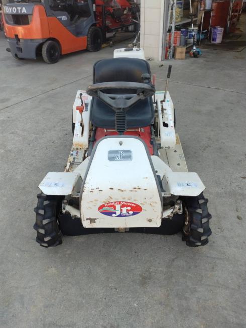 オーレック 草刈機 写真