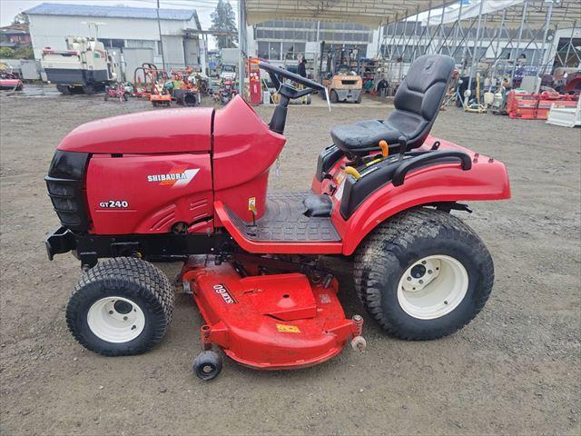 乗用ロータリーモア GT240 写真４