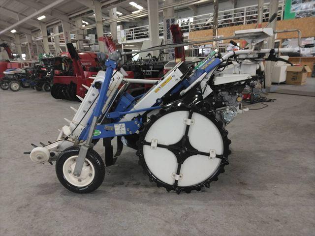 玉ねぎ掘取機 VHU20 写真４