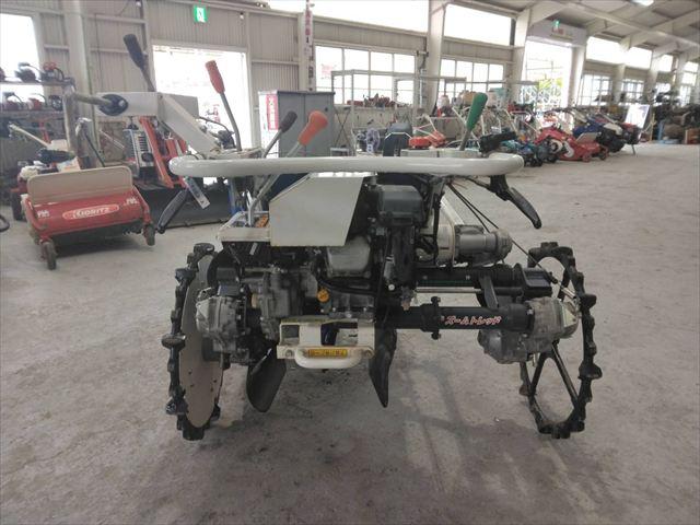 玉ねぎ掘取機 VHU20 写真３