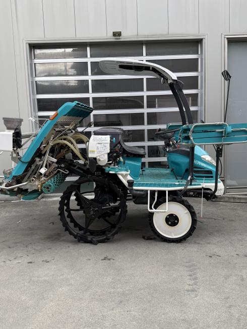 クボタ 田植機 写真