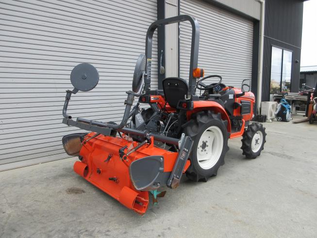 トラクター JB15X-BSMA 写真３