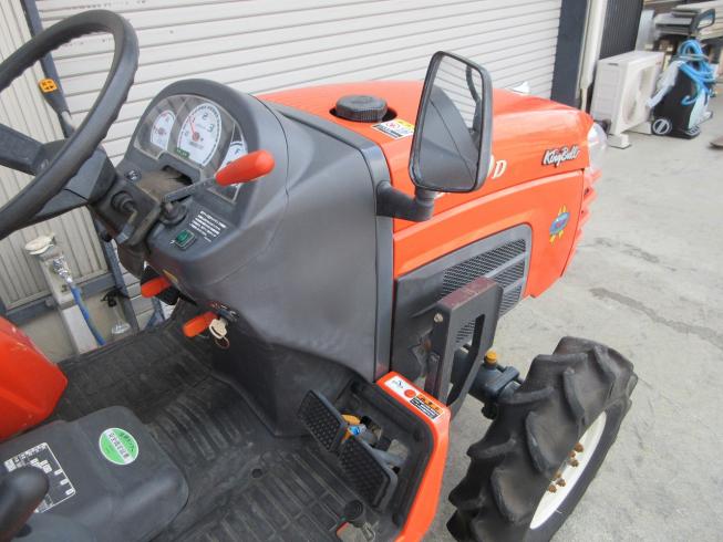 トラクター KB20 写真７