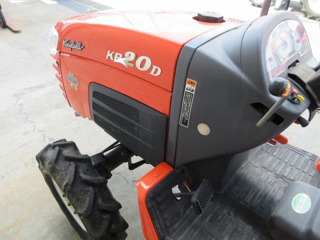 トラクター KB20 写真６