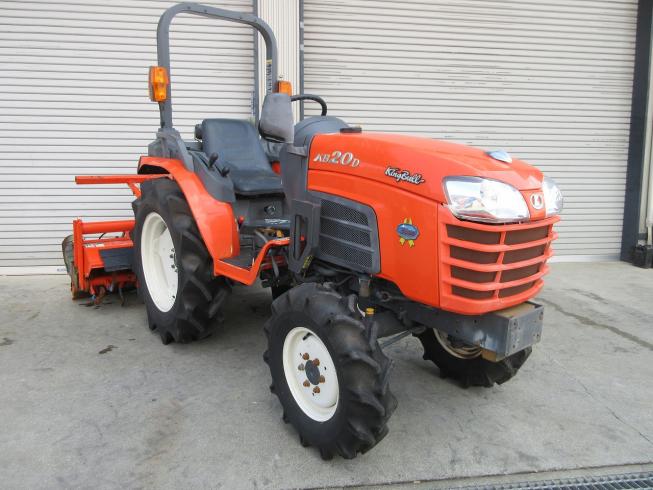 クボタ トラクター 写真