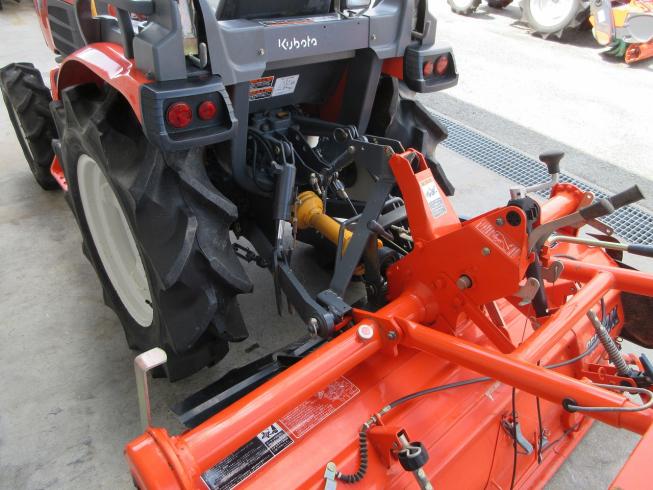 トラクター KB20 写真８