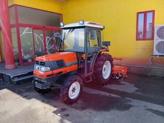 クボタ トラクター 写真