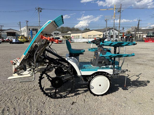 田植機 SPU45P 写真２