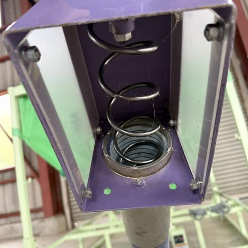 レザーコンテナ 秋太郎ポップ 写真９