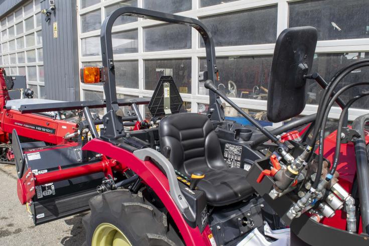 トラクター YT219 写真４