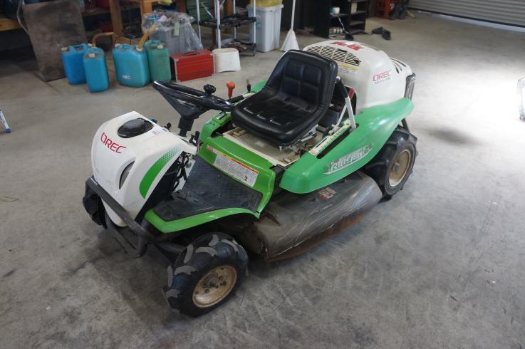 草刈機 RM981 写真３