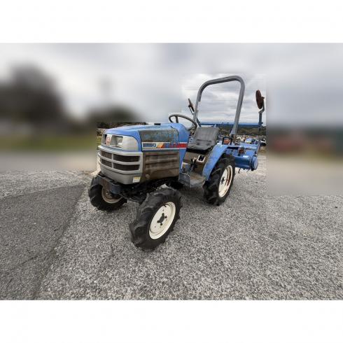 イセキ トラクター 写真