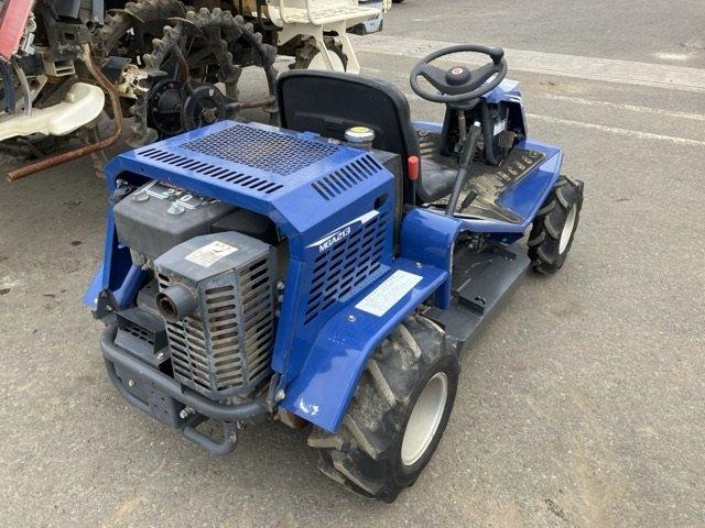草刈機 MGA213 写真３