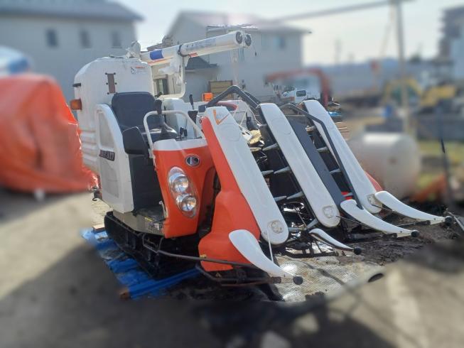 クボタ コンバイン 写真
