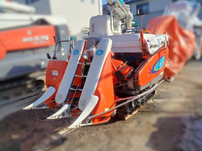 クボタ コンバイン 写真