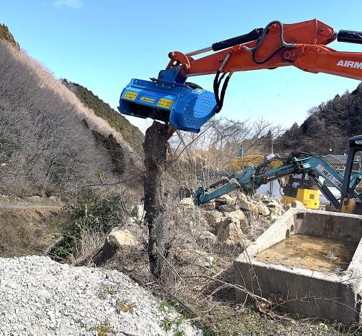 ユンボレンタル販売 ミニユンボ各種 写真４