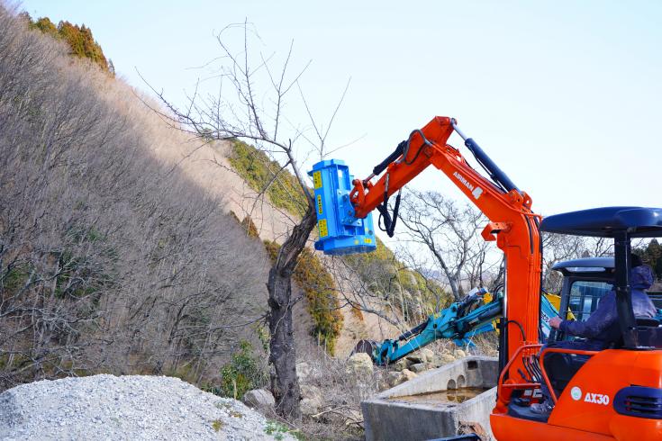 ユンボレンタル販売 ミニユンボ各種 写真３