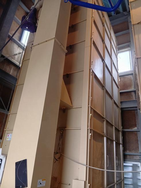 金子農機 乾燥機 写真