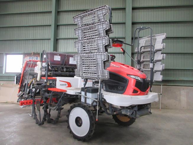 クボタ 田植機 写真