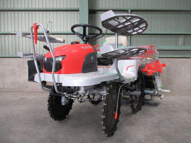 田植機 PW4R 写真２