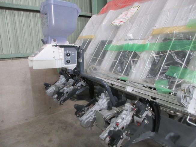 田植機 PW4R 写真８