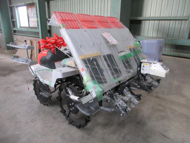 田植機 PW4R 写真４