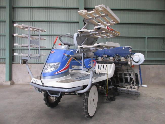 田植機 PZ73-HGRLF 写真２