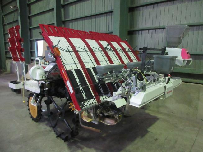 田植機 YR6DA 写真６