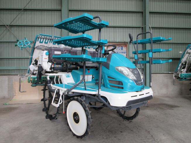 クボタ 田植機 写真