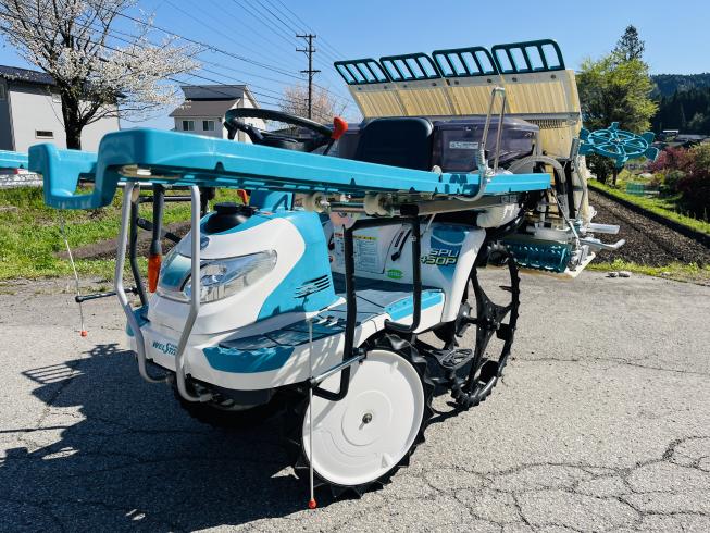 クボタ 田植機 写真