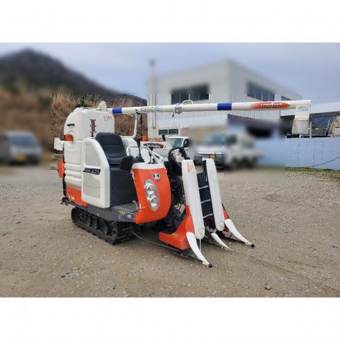 コンバイン ARN216 写真２