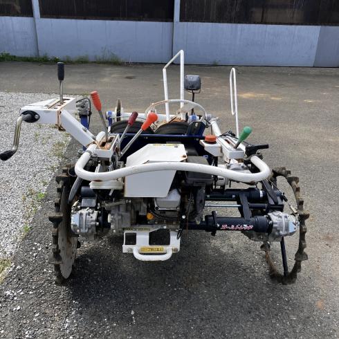 玉ねぎ掘取機  VHU20-G 写真４