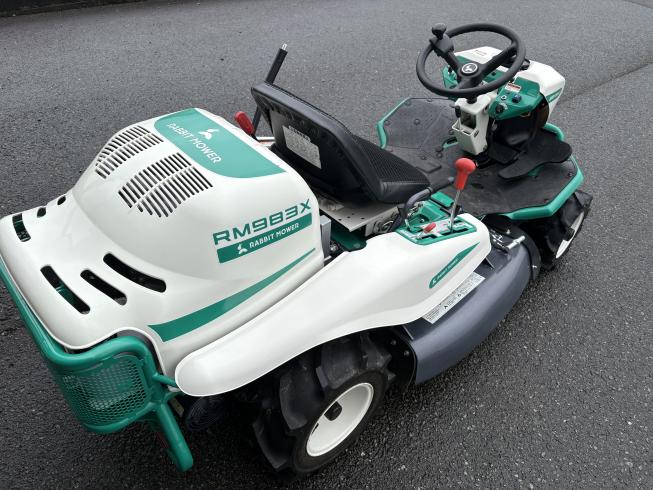乗用草刈機 RM983X 写真３