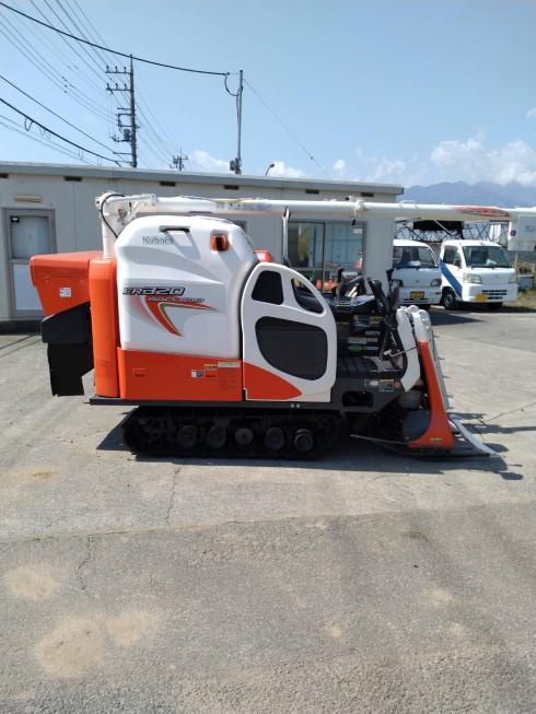 コンバイン ER320GMW2 写真３