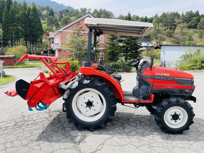 トラクター MT240 写真７